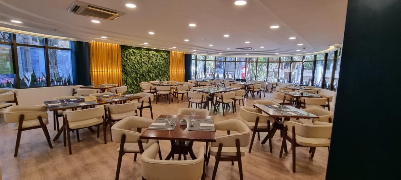 Apartment Paulista Wall Street Flat 03