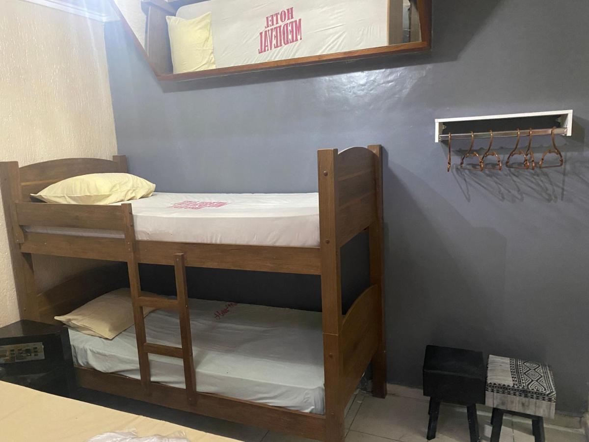 Hotel Medieval 2*