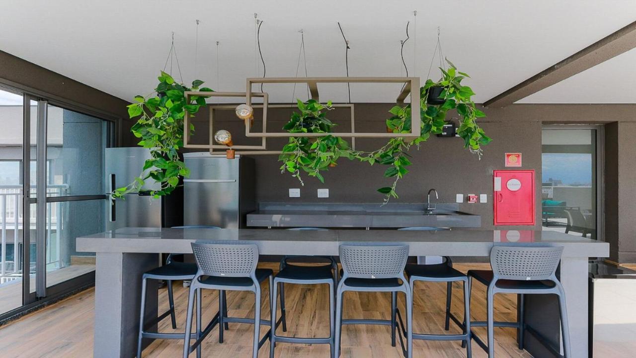 Studio Novissimo Na Vila Nova Conceicao Proximo A Faculdades E Restaurantes - Nex 15 *