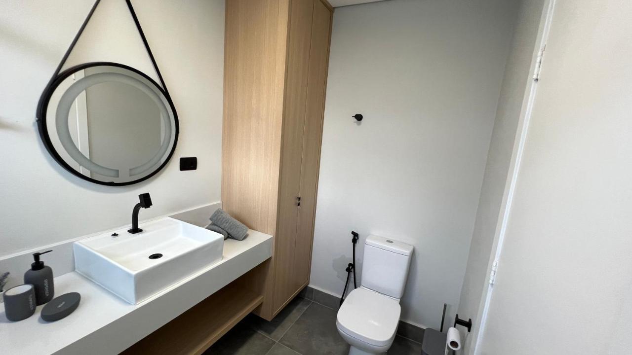 Apartment 73 - Vista Linda, Prox Metro, Wi-fi 300 Megas, Ar Cond *