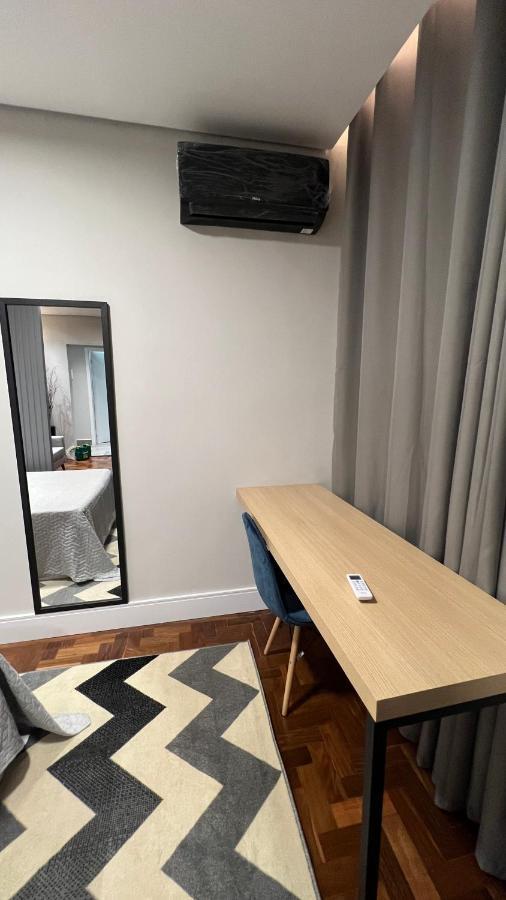 73 - Vista Linda, Prox Metro, Wi-fi 300 Megas, Ar Cond Apartment São Paulo