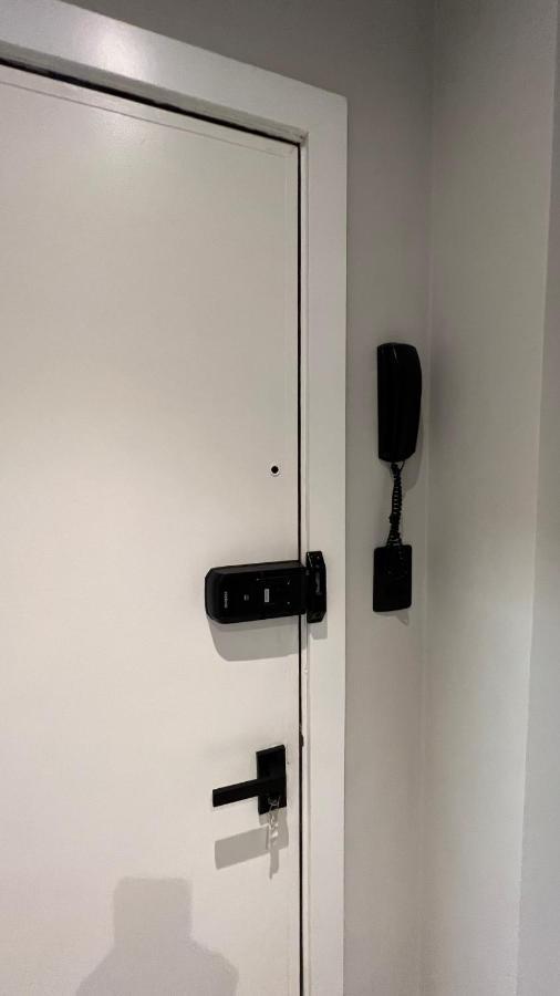 73 - Vista Linda, Prox Metro, Wi-fi 300 Megas, Ar Cond Apartment *