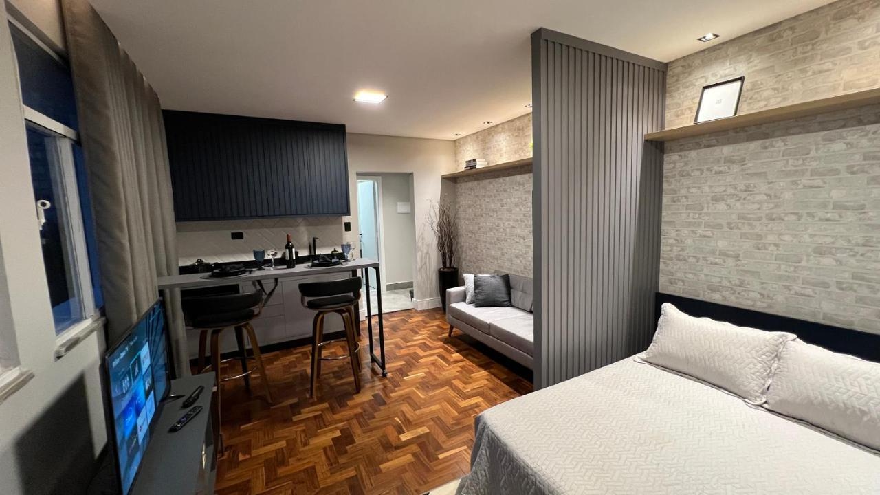 73 - Vista Linda, Prox Metro, Wi-fi 300 Megas, Ar Cond Apartment São Paulo