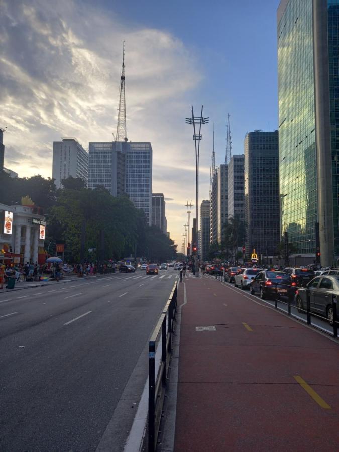 Trilhas E Rotas - A 150m Da Avenida Paulista * Sao Paulo