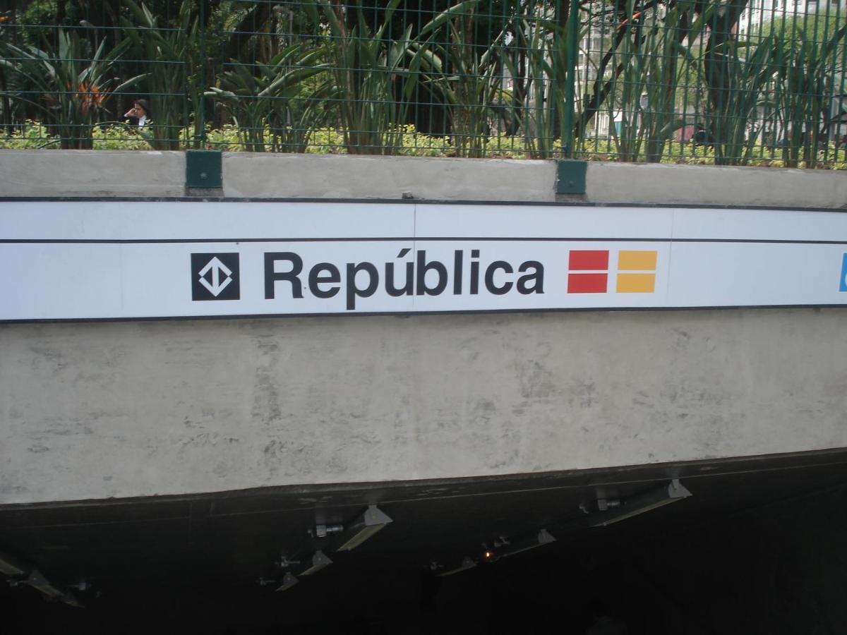 73 - Vista Linda, Prox Metro, Wi-fi 300 Megas, Ar Cond