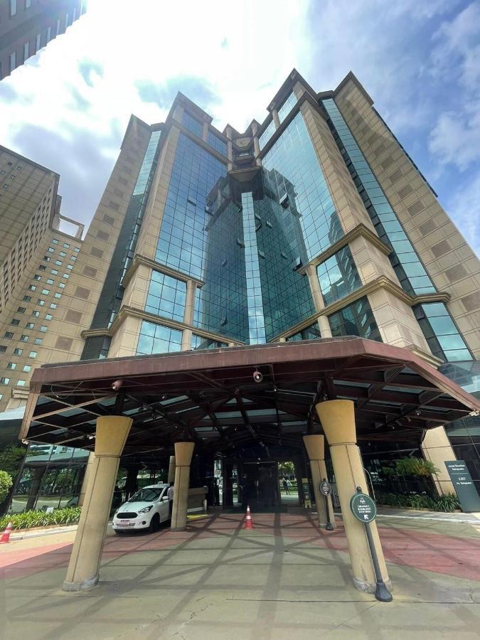Flat 246 , Avenida Ibirapuera 2927, Moema-sao Paulo - 4*