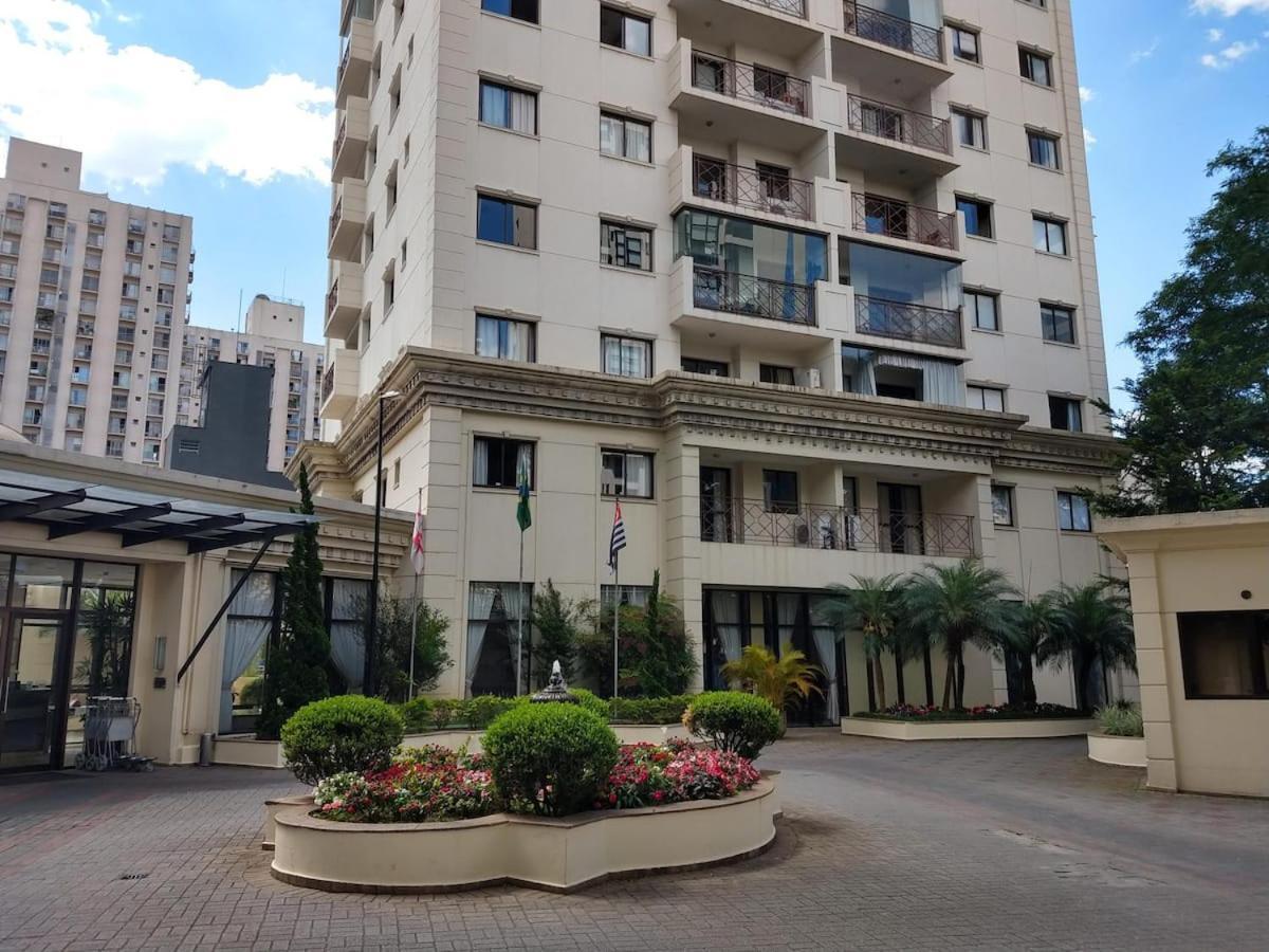 Vila Olimpia Silver By Mob