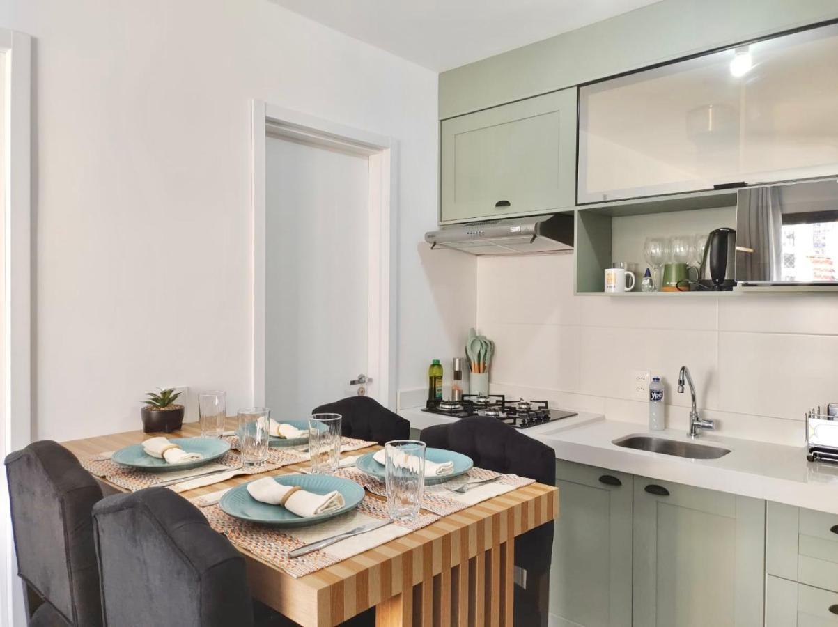 Apartemen Espacoso E Aconchegante Na Bela Vista