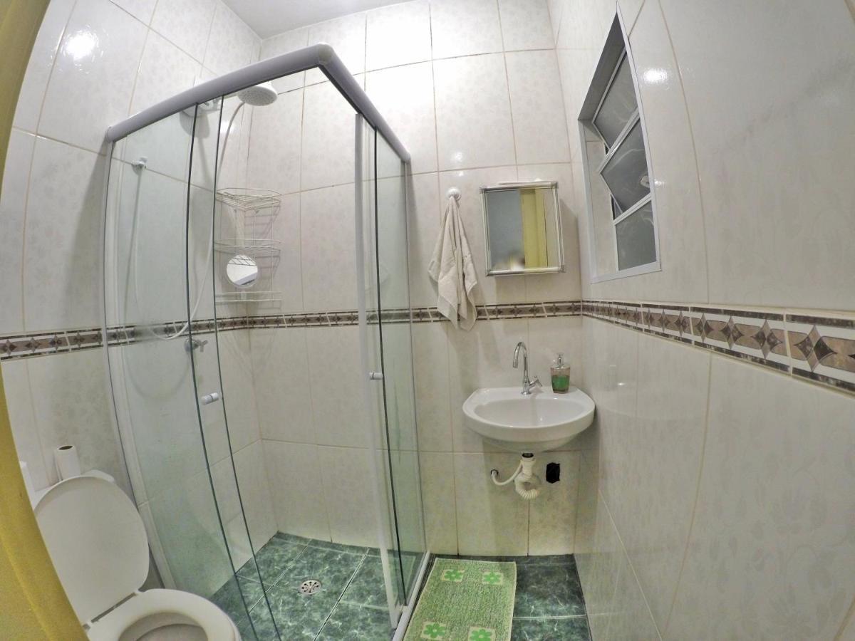 Em Sobrado Perto Do Metro Paraiso