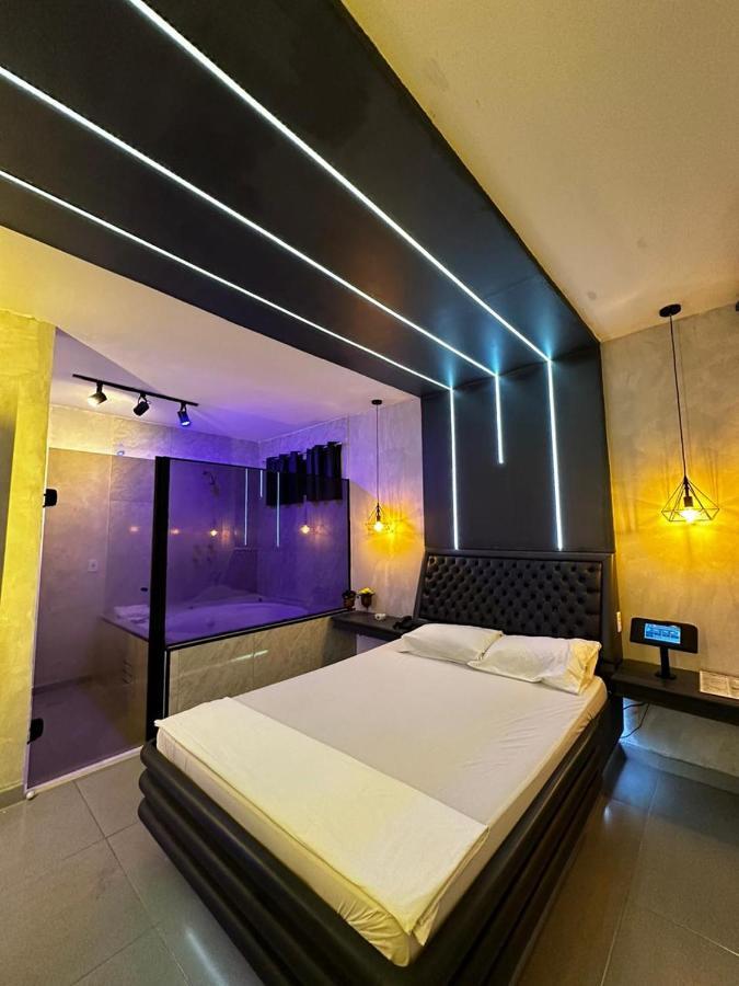 Love hotel Tai *