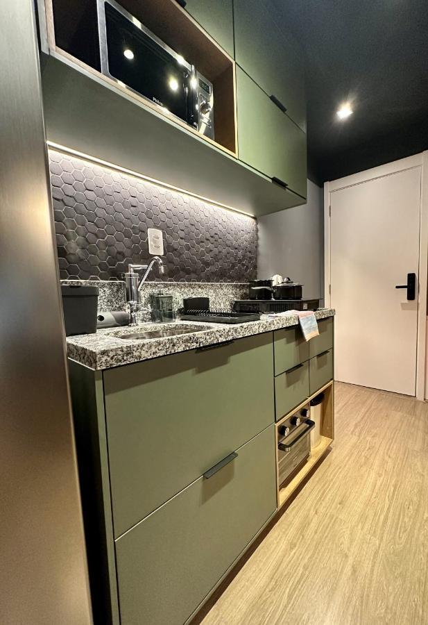 Apartment Ape No Bras Prox. Metro! *