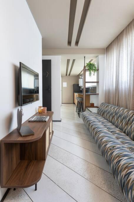 Bhomy Consolacao - Estiloso De 2 Quartos Mr132 Apartemen