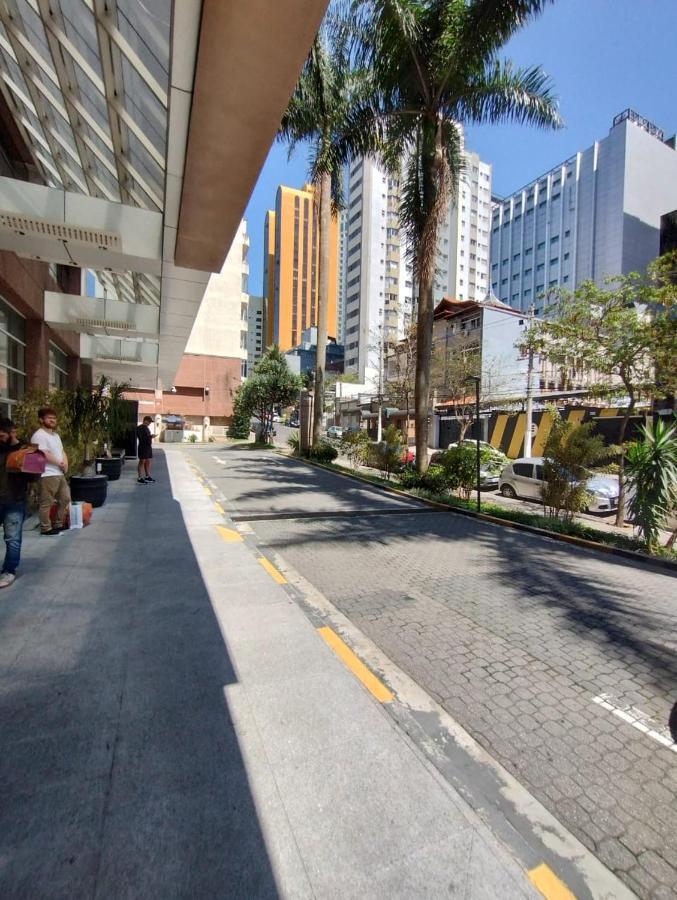 Living Mercure Liberdade Căn hộ