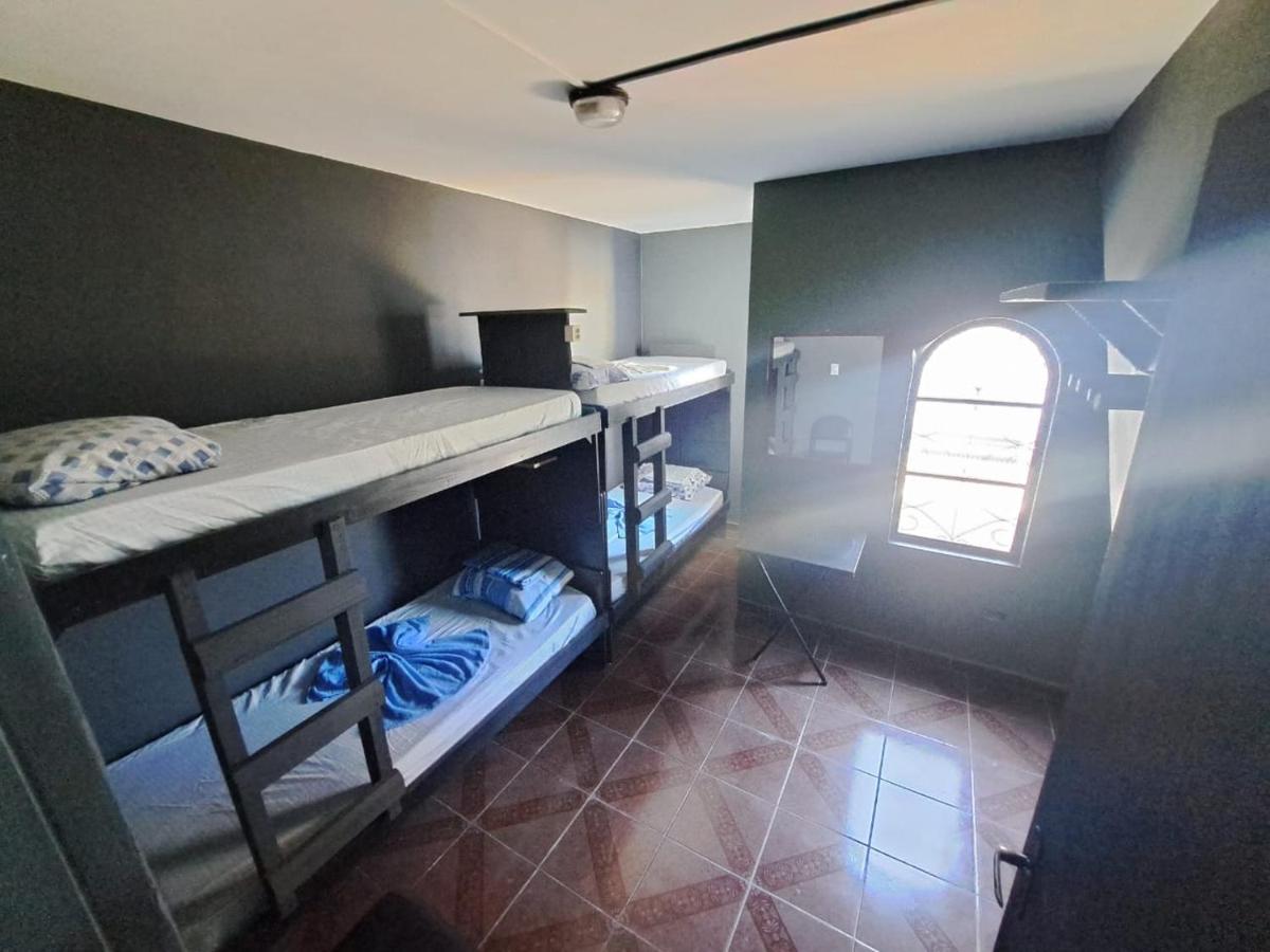 Rusticidade Hostel *