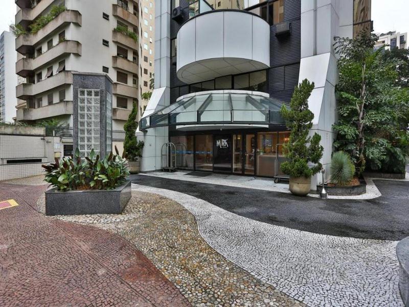 Hotel Flat Com 02 No Jardins 4*