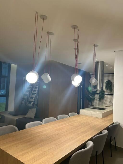 Apartment Apto Lindo Em Frente Metro Luz