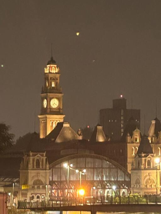 Apto Lindo Em Frente Metro Luz Sao Paulo