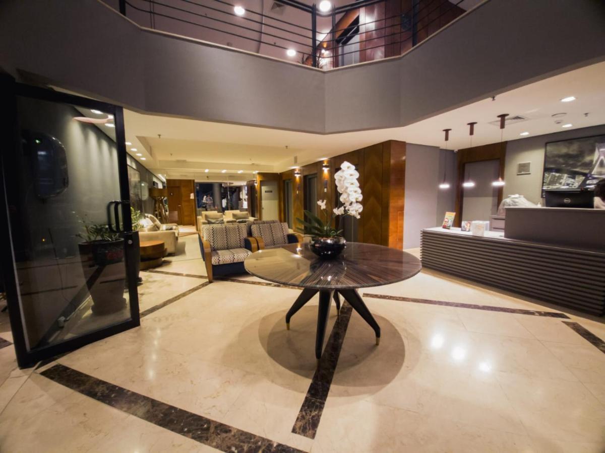The Best Deluxe - Duplex Studio - Slav Moema - By Luxxor