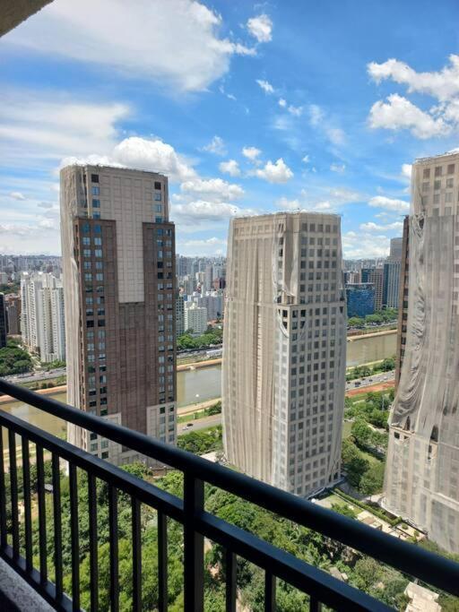 Daire Studio Novo - Cidade Jardim Sao Paulo