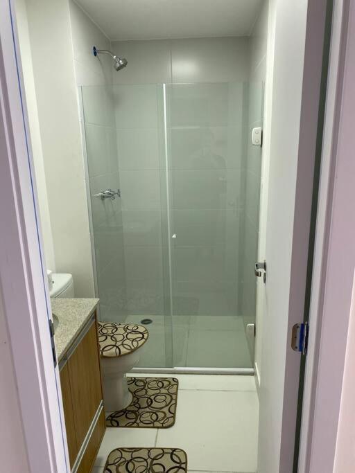 Flat Metro Belem Ultimo Andar 22 *
