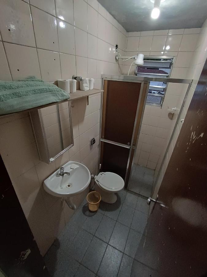 Vila Olimpia - Economica Homestay *