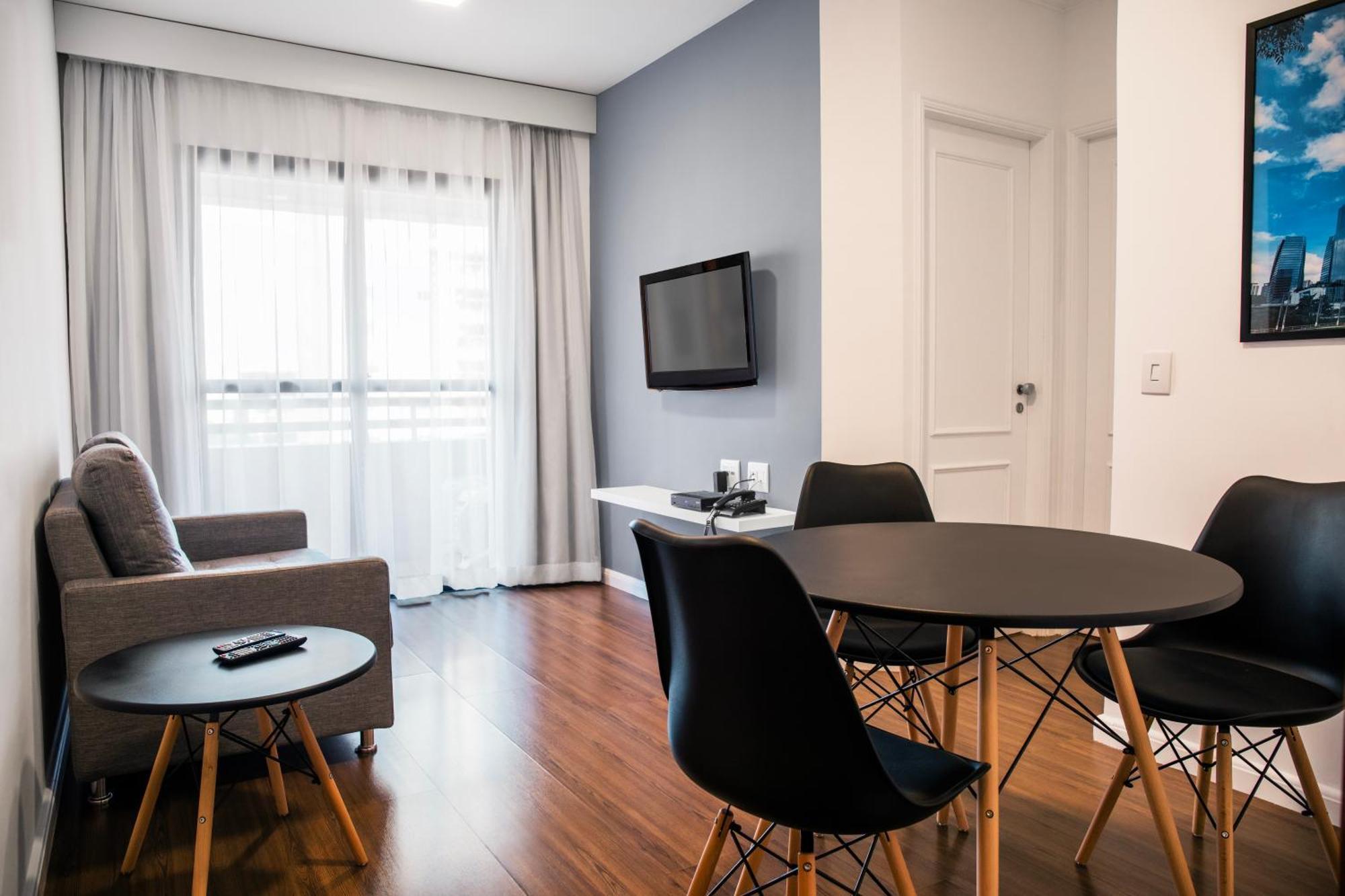 Mercure Berrini Aparthotel 4*