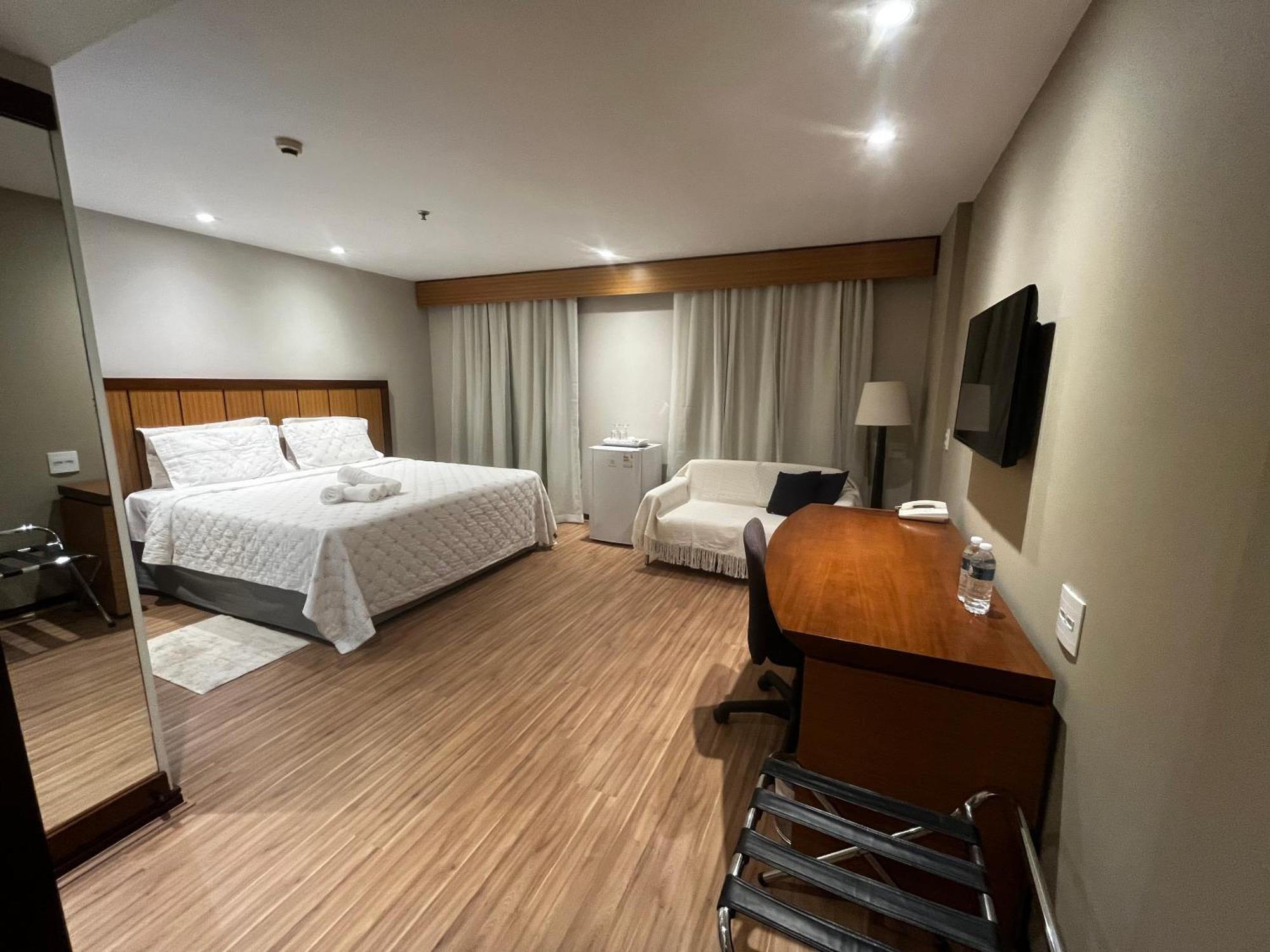 Flat 246 , Avenida Ibirapuera 2927, Moema-sao Paulo - Hotel