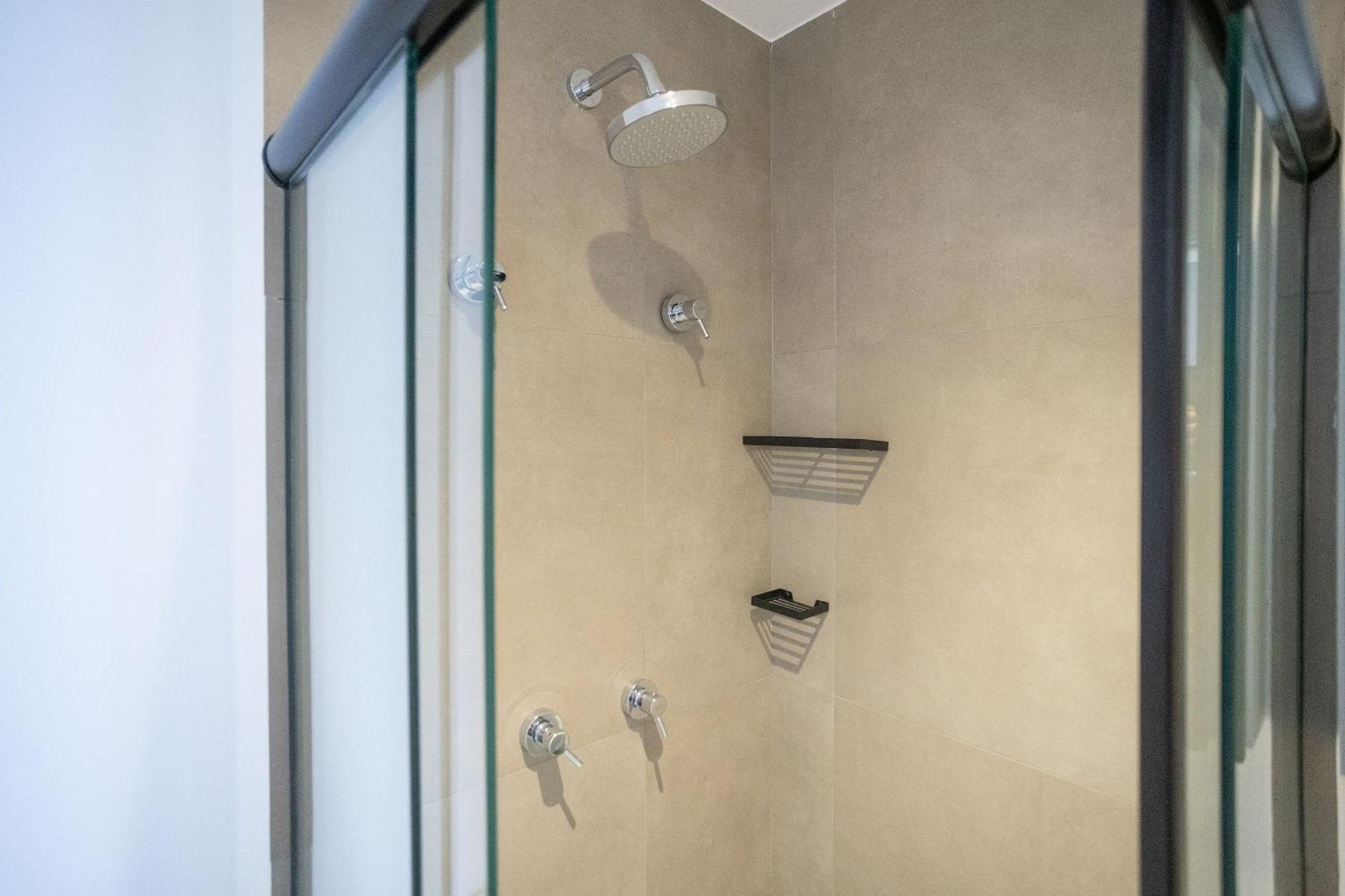 Vn Ueno Apartemen