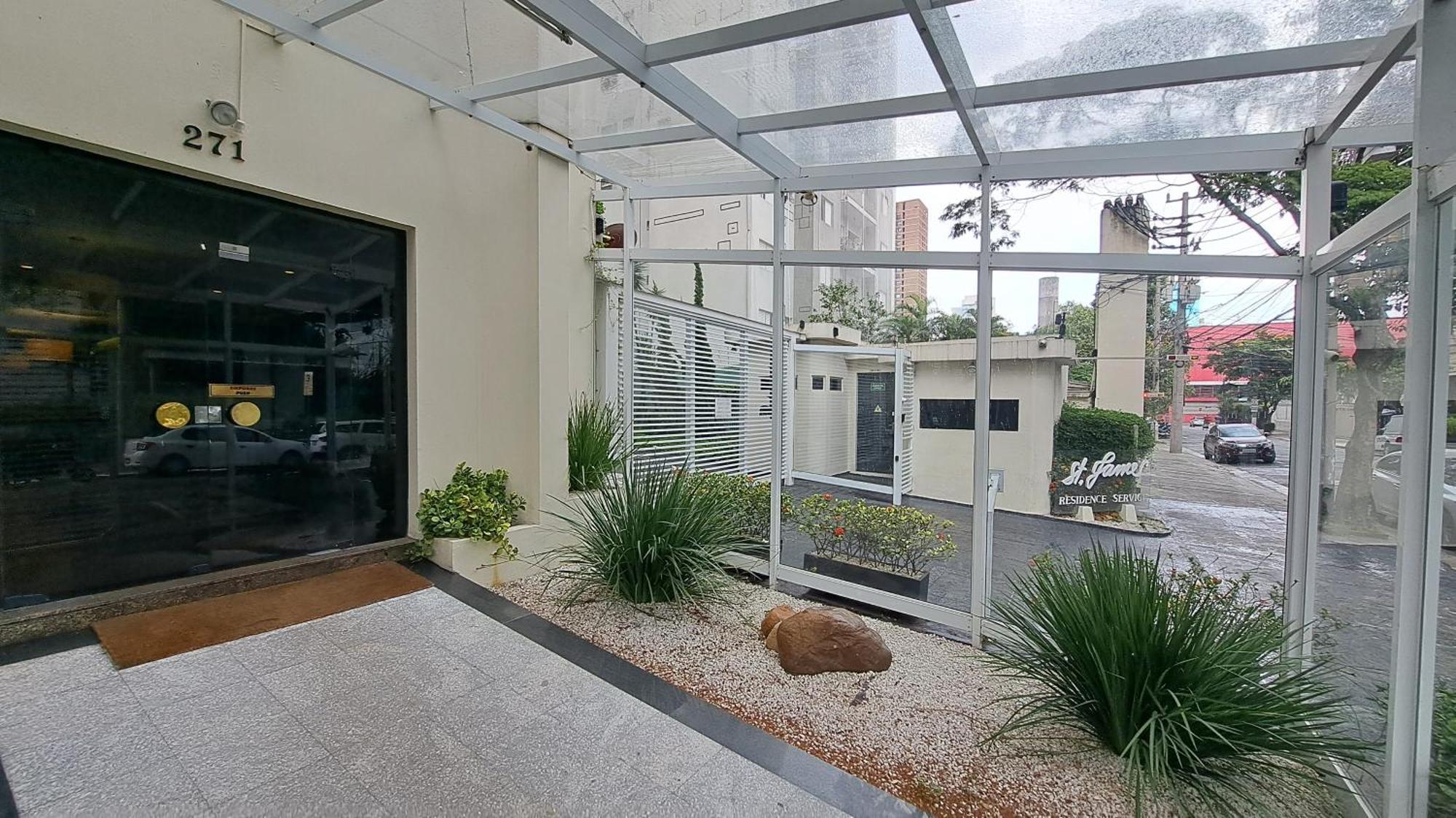 Flat Confortavel - Academia - Piscina - Garagem - Localizacao Do Itaim Bibi Apartment