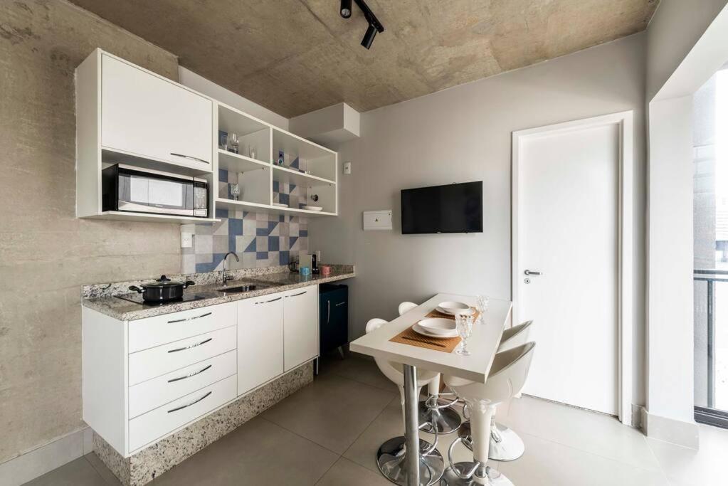 Daire 93 New Studio, Spacious Design Near Paulista Av