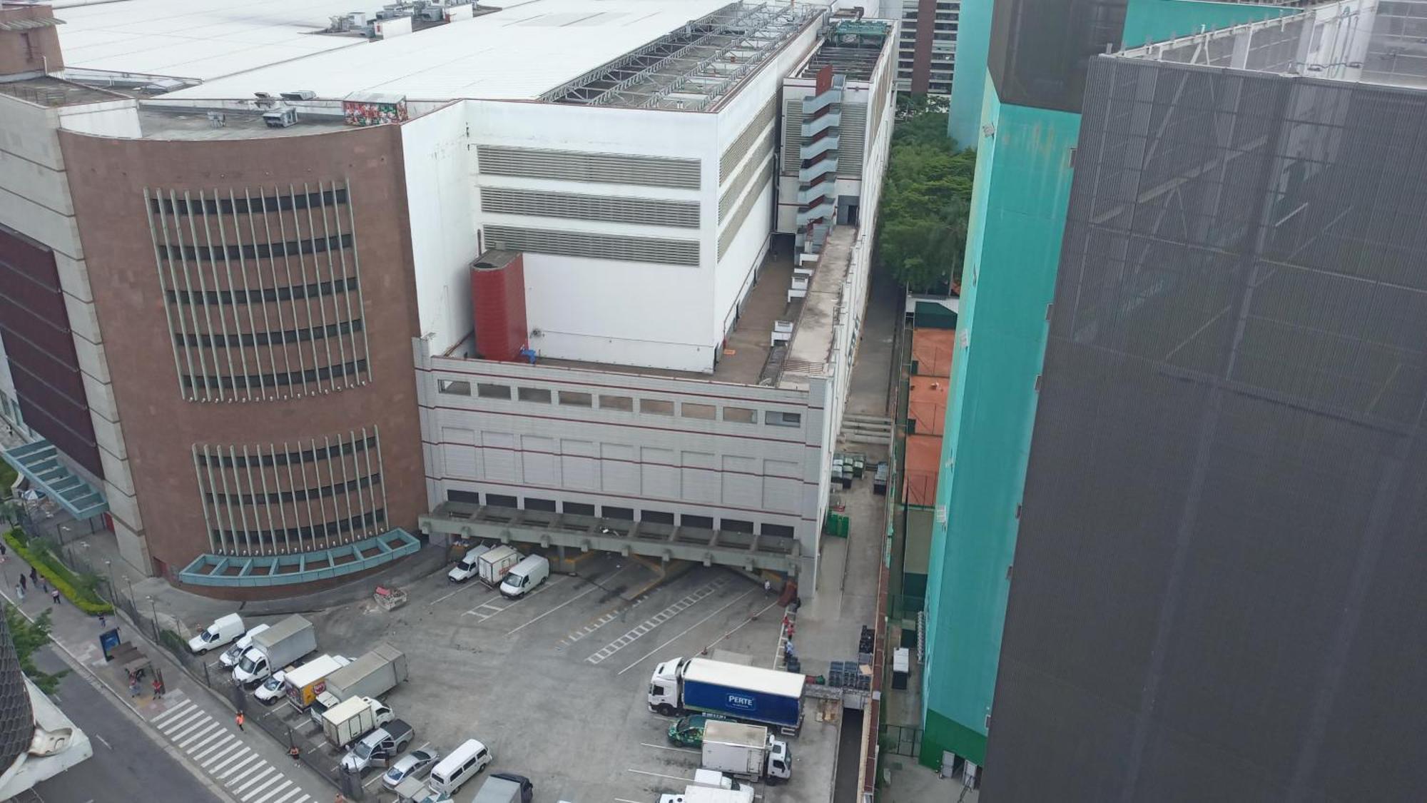 Apto Com Linda Vista - Em Frente Allianz Parque Com Estacionamento
