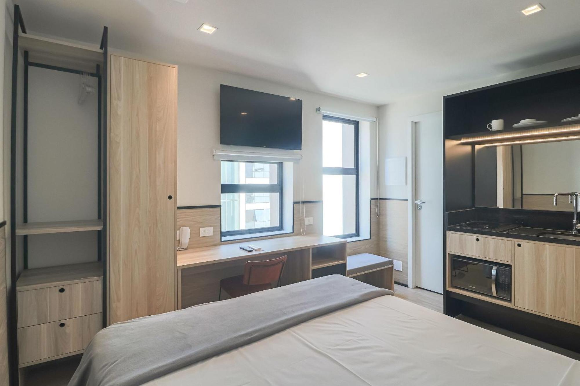 Housi Paulista Apartamento *