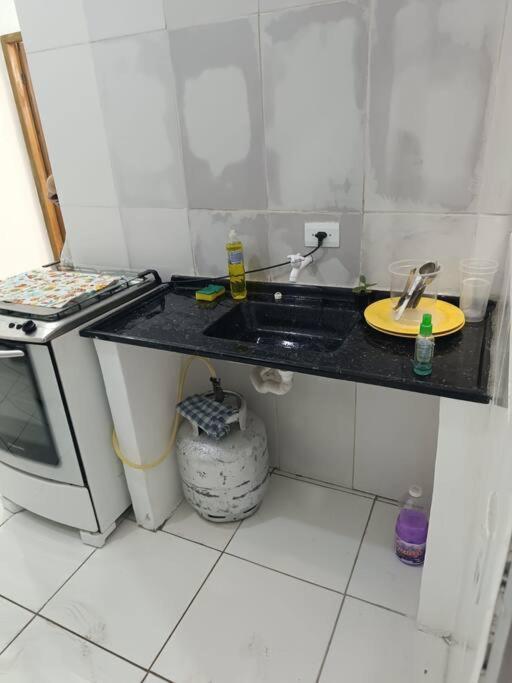 Apartment 3 No Tremembe Cozinha Banheiro