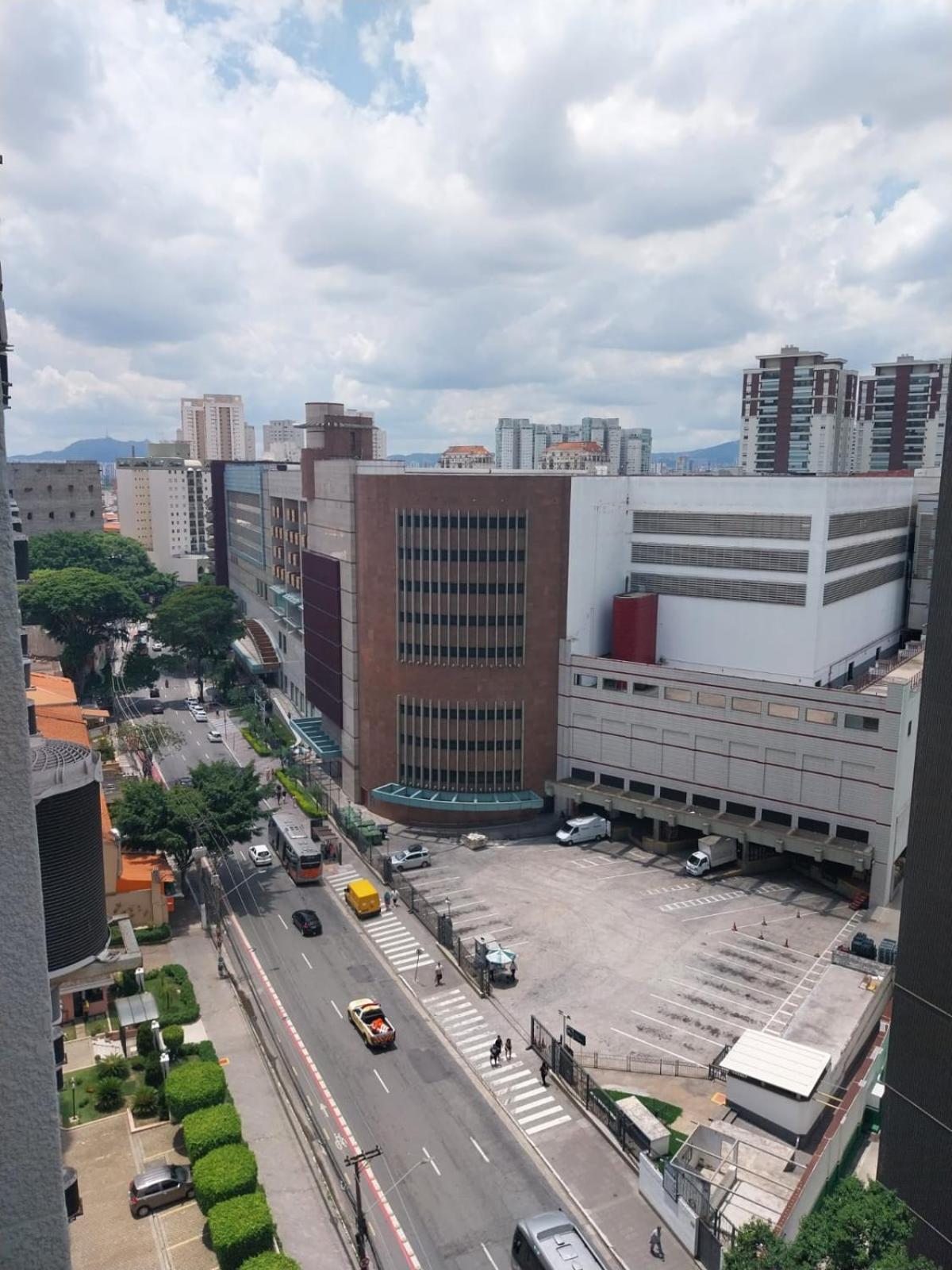 Apto Com Linda Vista - Em Frente Allianz Parque Com Estacionamento Apartemen Sao Paulo