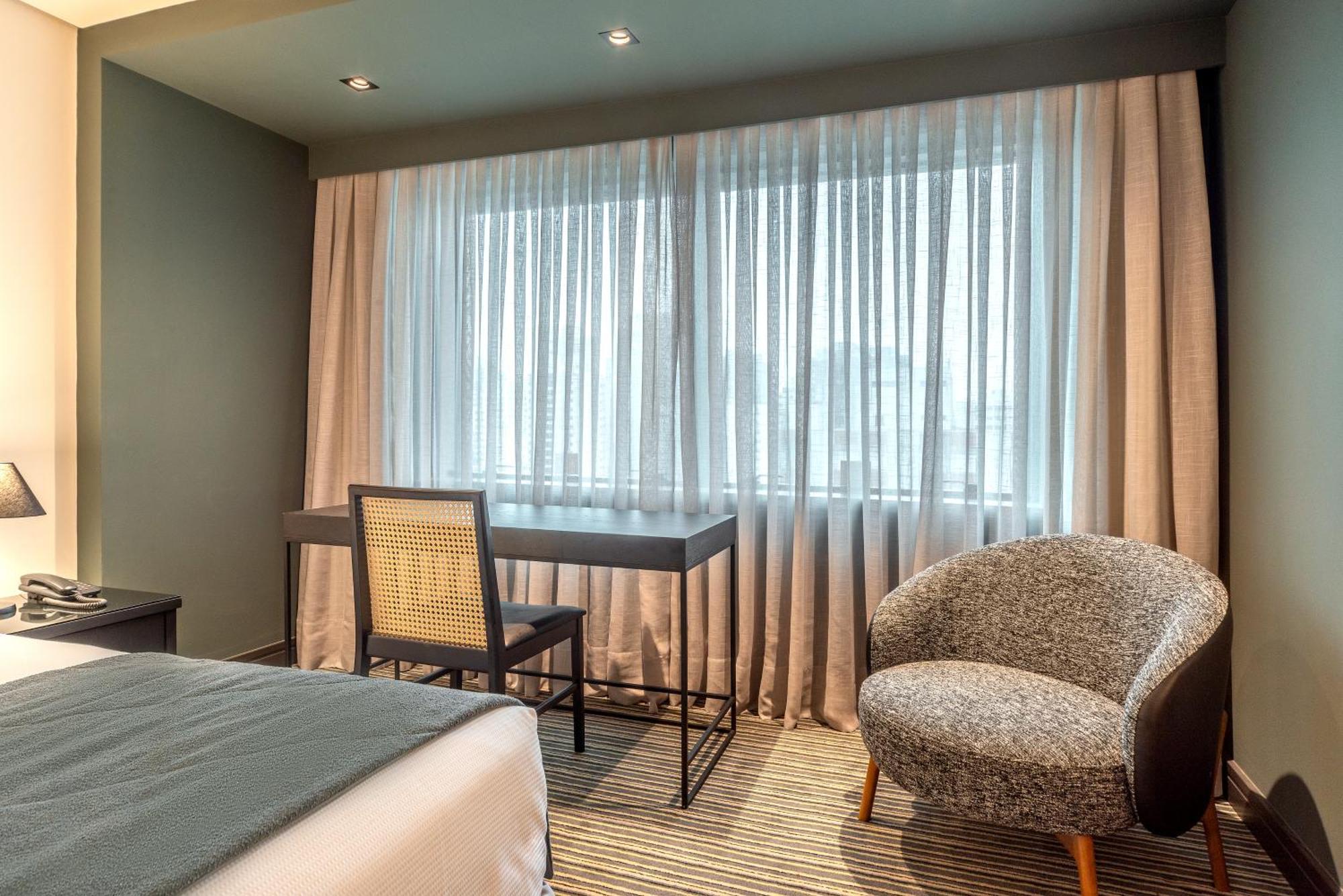 Khách sạn Laghetto Stilo 4*