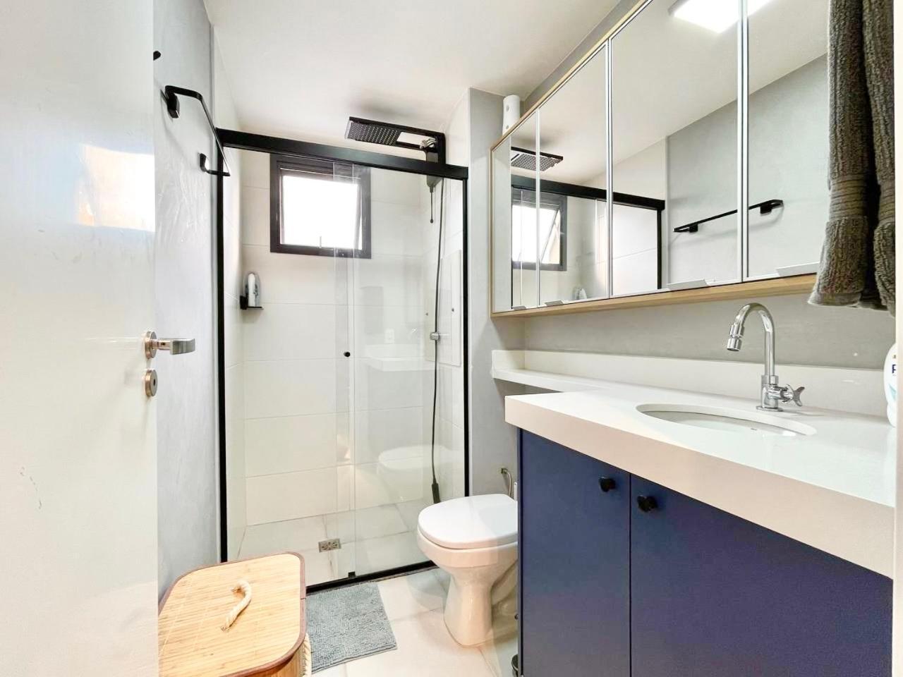 Apartemen Espacoso E Aconchegante Na Bela Vista