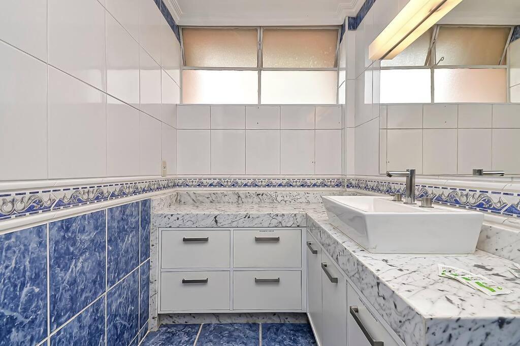 Lindo Com 3 Quartos E Sacada Na Liberdade Căn hộ São Paulo