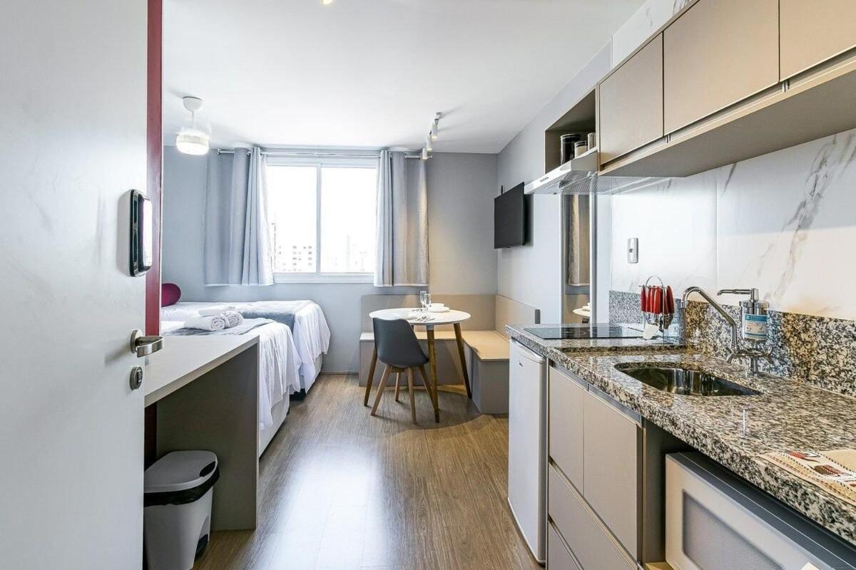 Rubi No Bras Com Piscina - Metro Bras Apartamento *