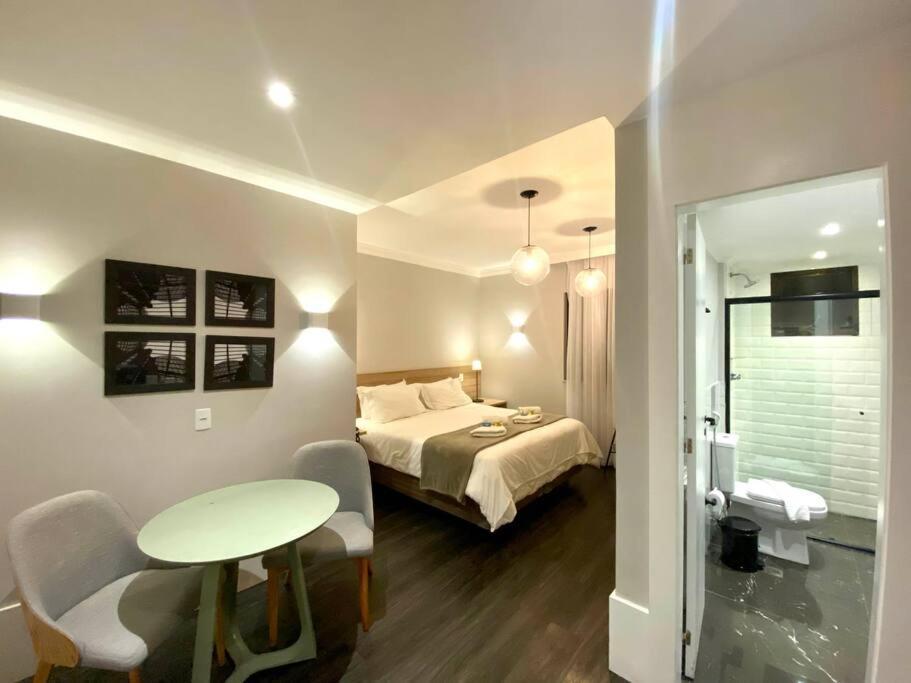 Apartamento 1112 - Rentaqui Flat Jardins Comfort