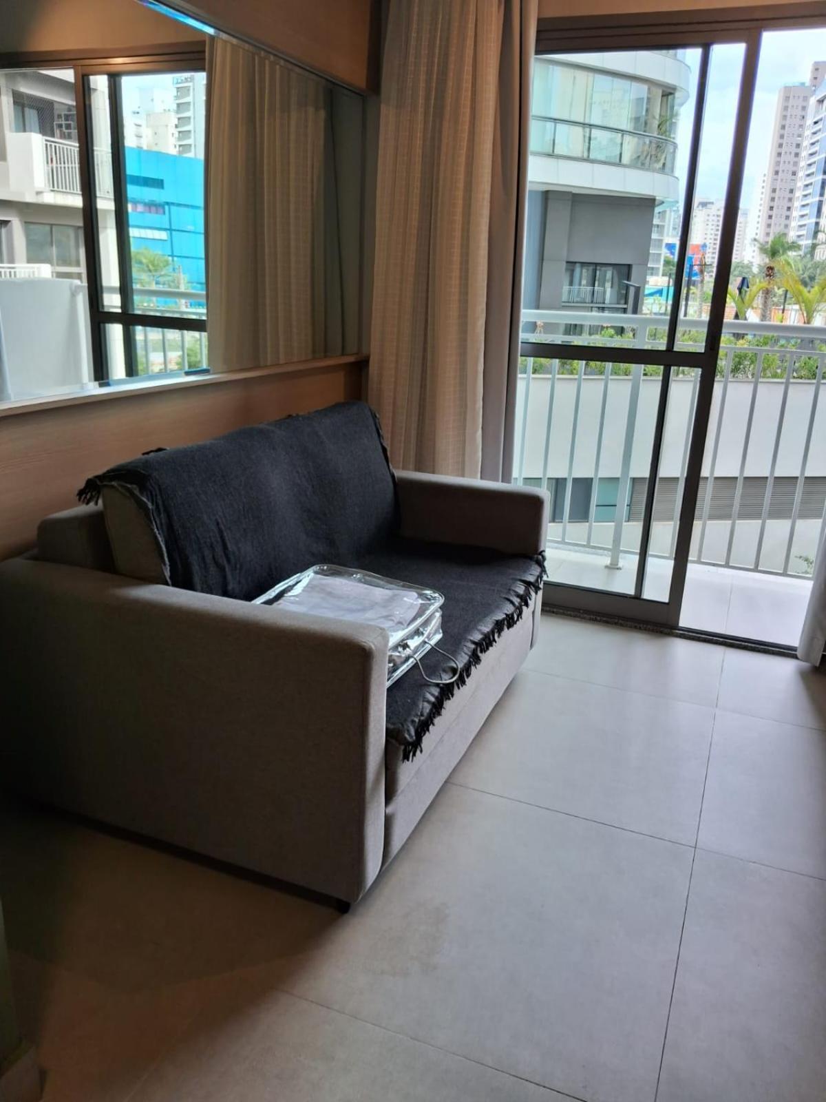Novissimo, Completo E Muito Bem Localizado Apartamento *