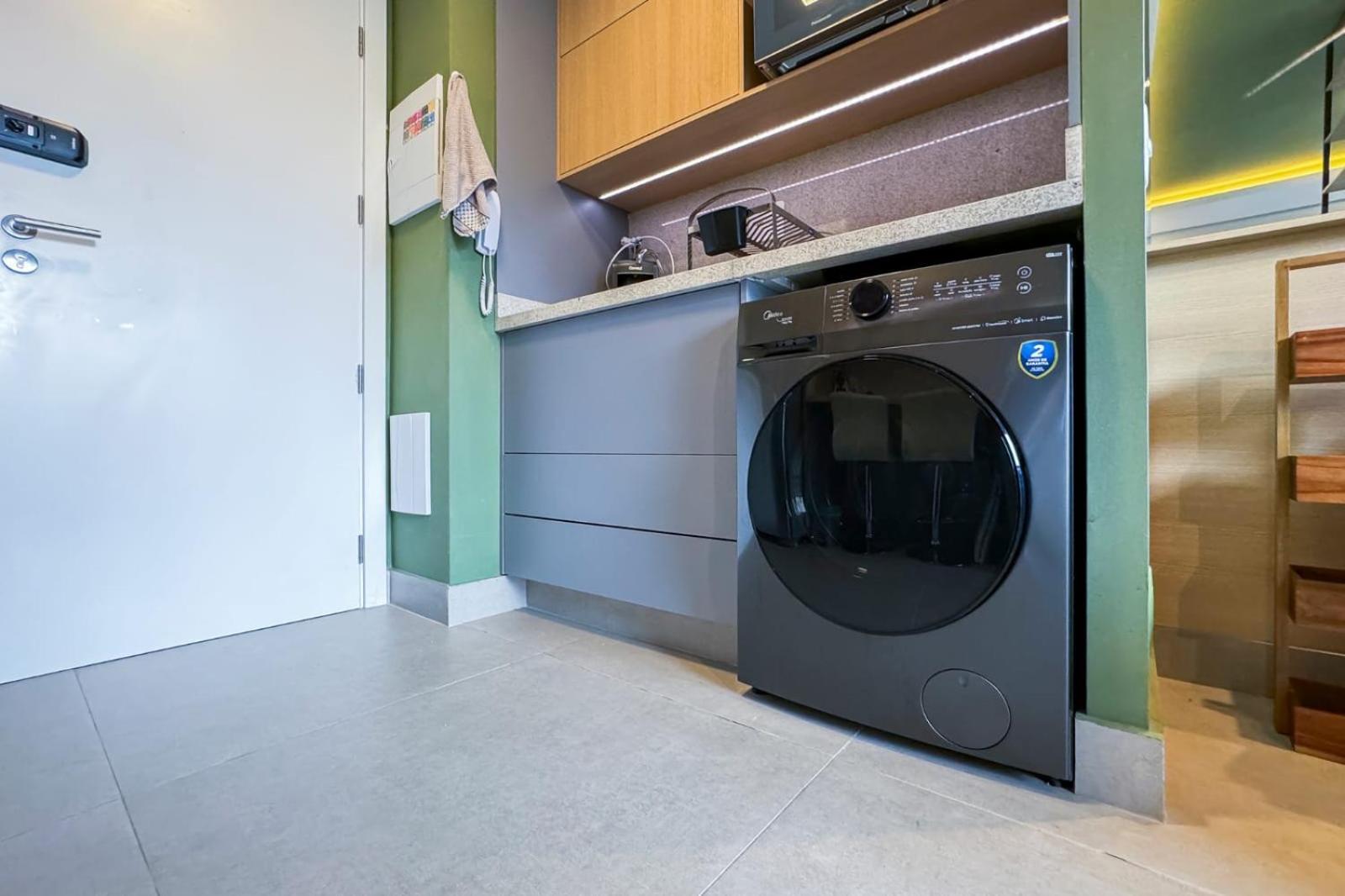 Apartamento Novissimo, Completo E Muito Bem Localizado *