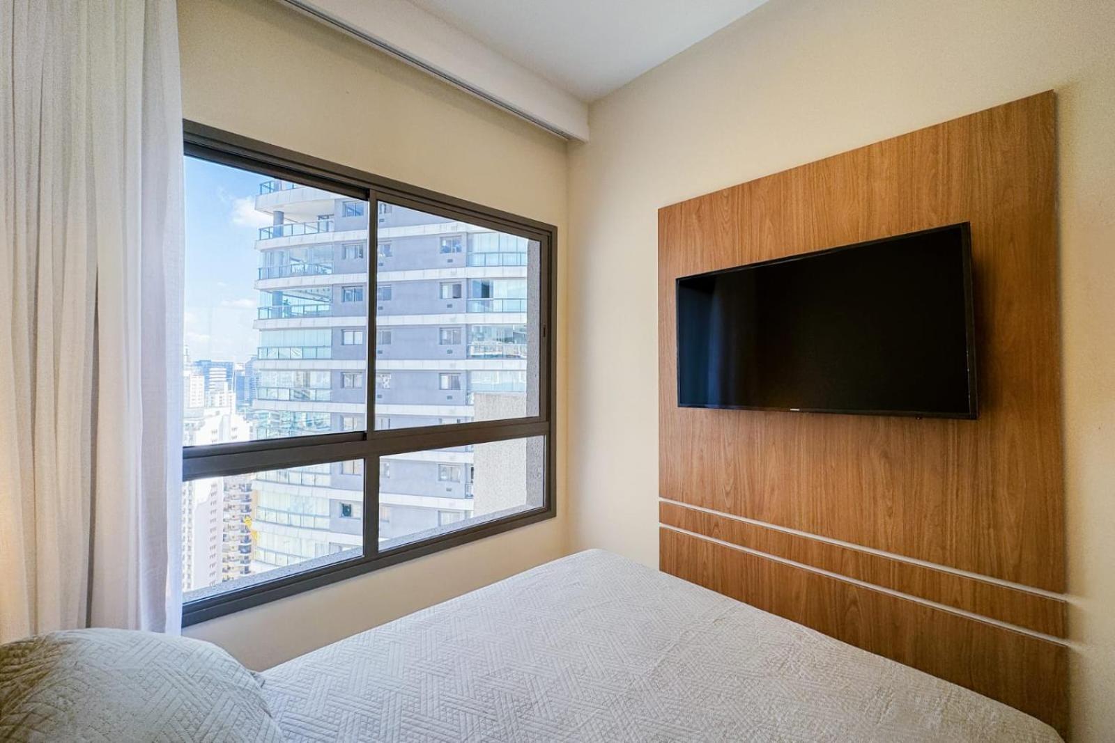 Apartment Com Varanda Excelente Localizacao No Itaim Bibi *