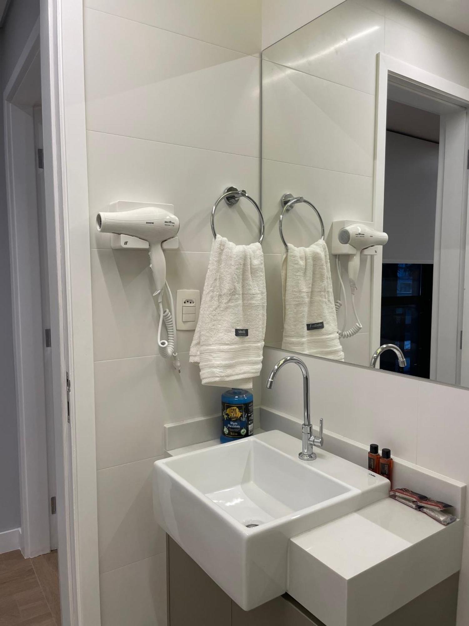 Apartemen Iguatemi B - Premium Location, Modern And New Space, Affordable Sao Paulo