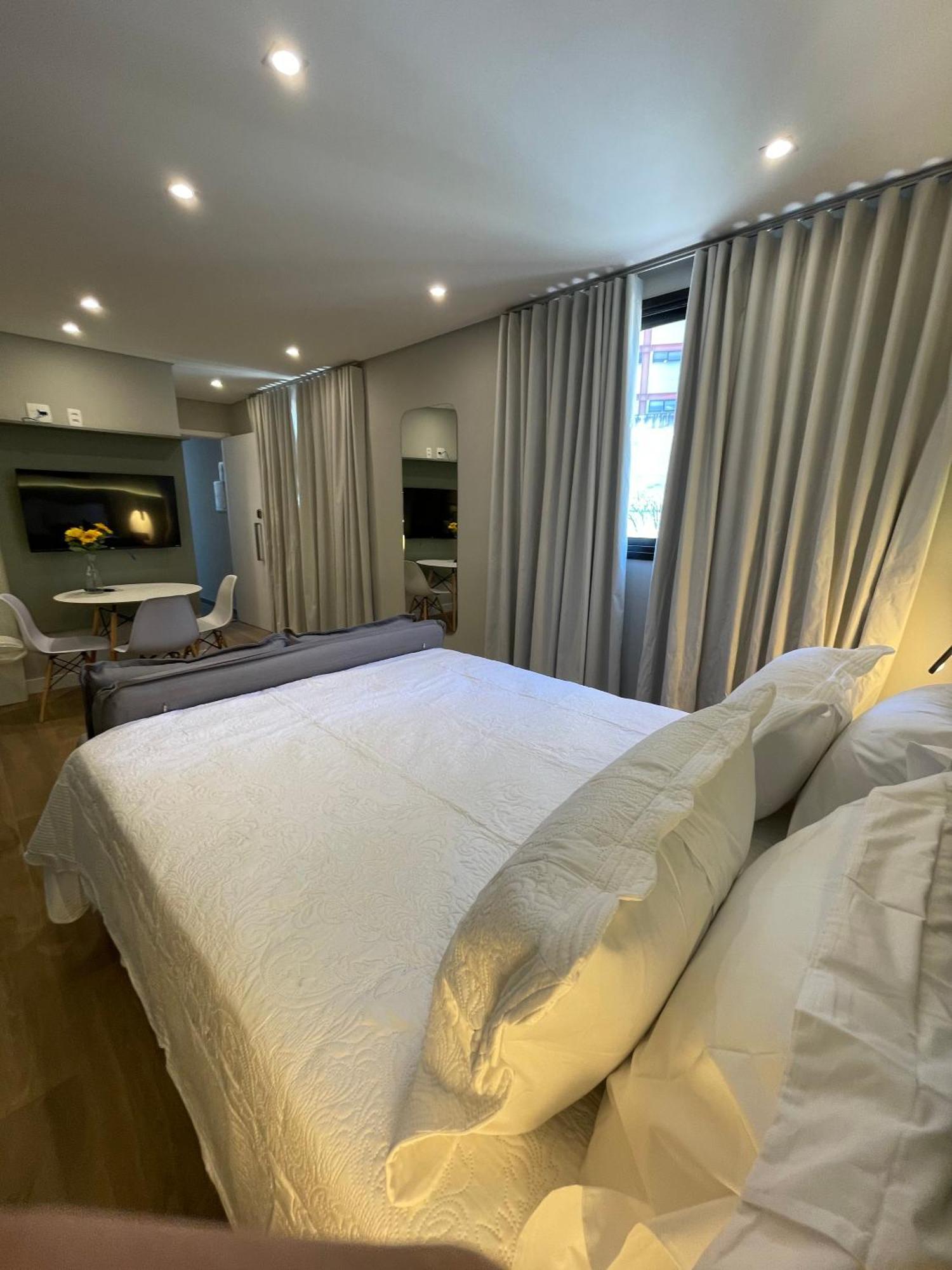 Iguatemi B - Premium Location, Modern And New Space, Affordable Apartemen Sao Paulo