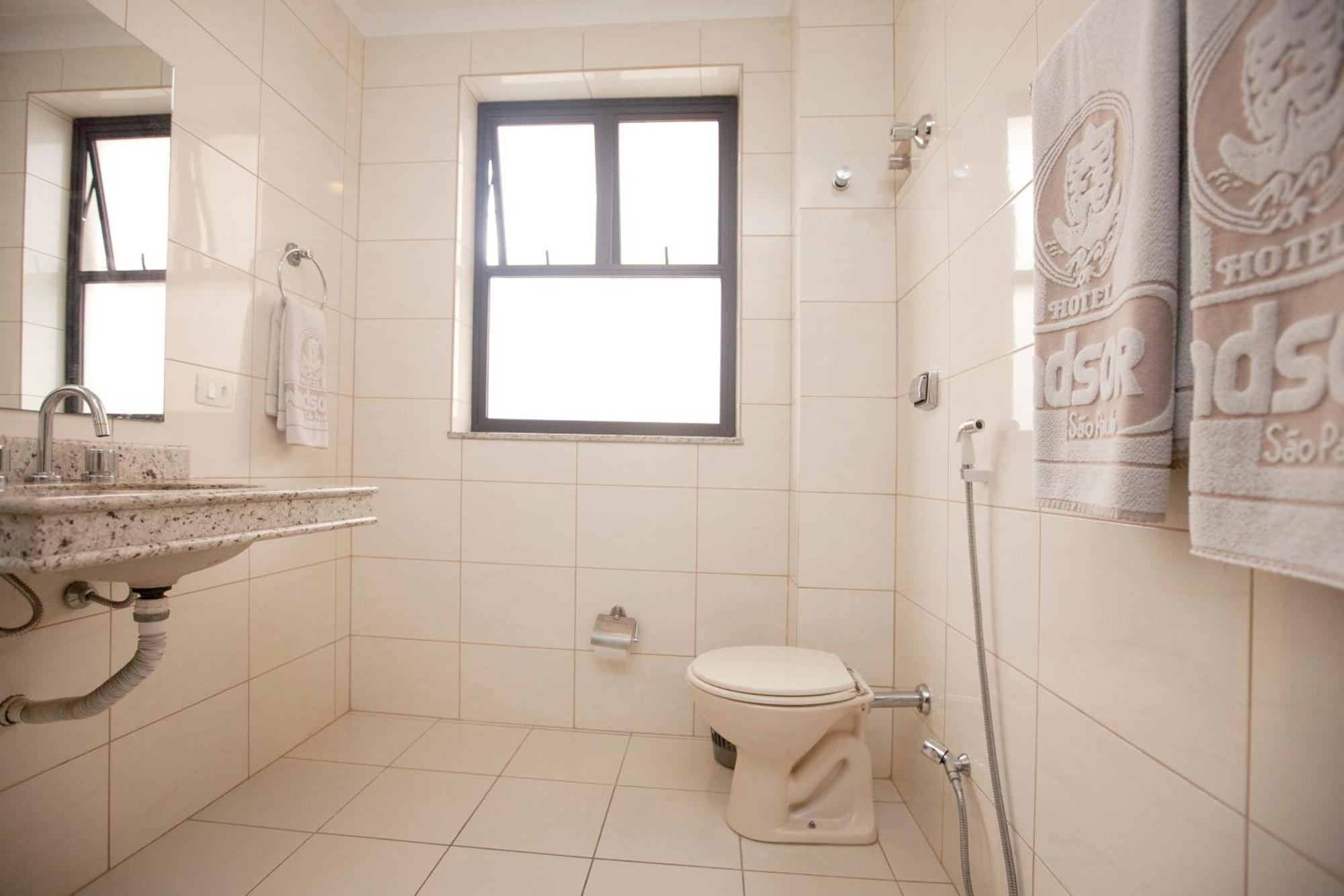 Windsor Khách sạn 3*