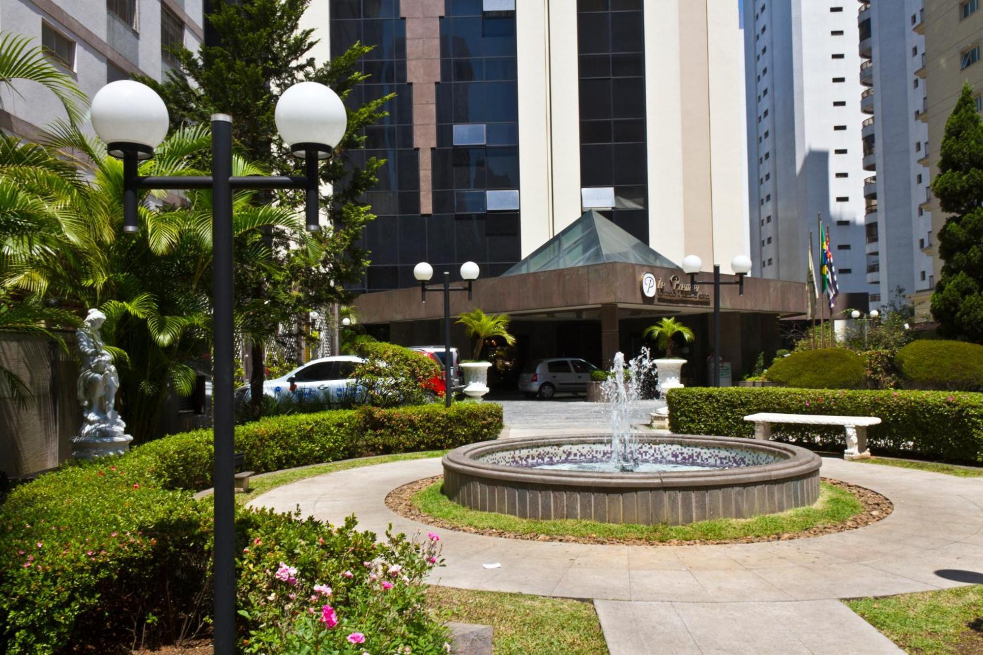 Le Premier Hotel 4*