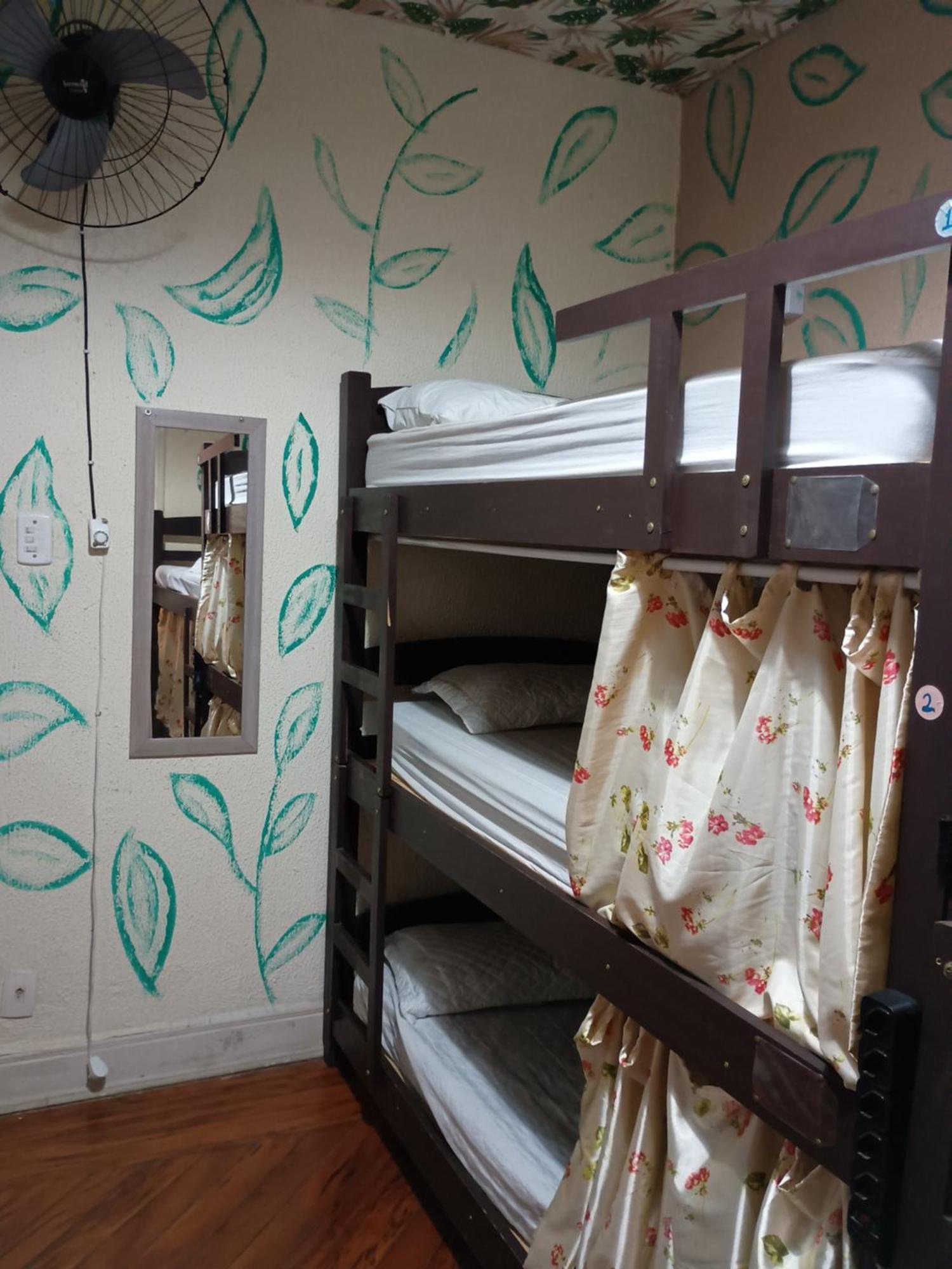 Hostel Trilhas E Rotas - A 150m Da Avenida Paulista