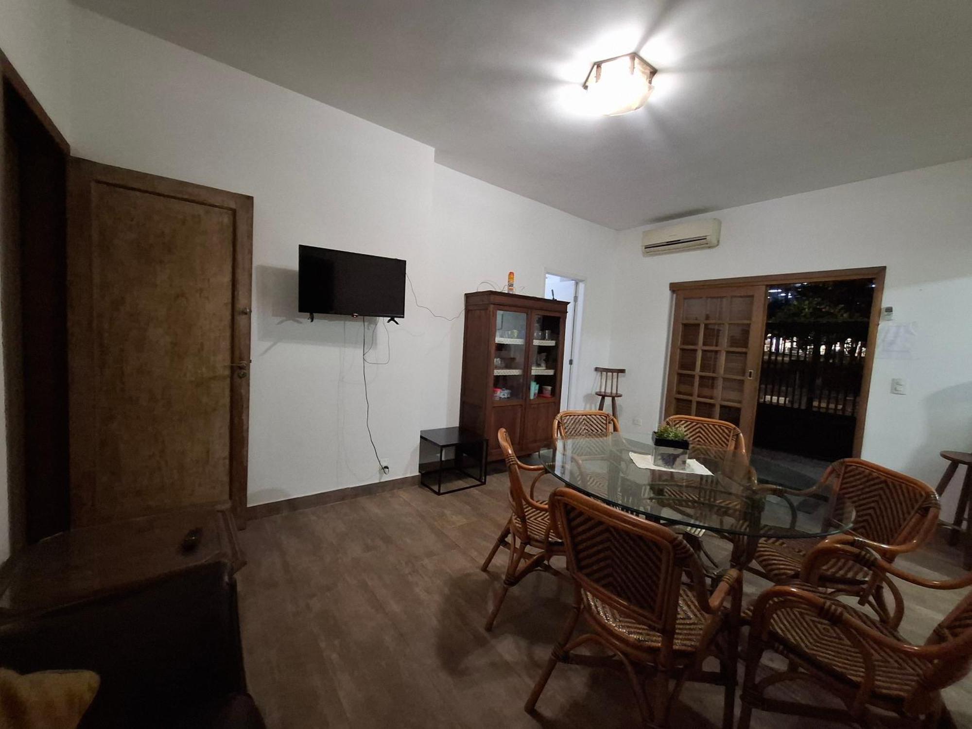 Apartment Casa Da Saude, Aconchegante Com 2 Garagens E 2 Quartos *
