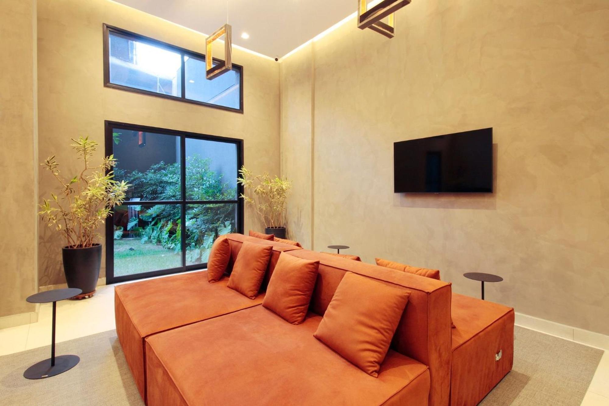 B- Side Reboucas Apartment