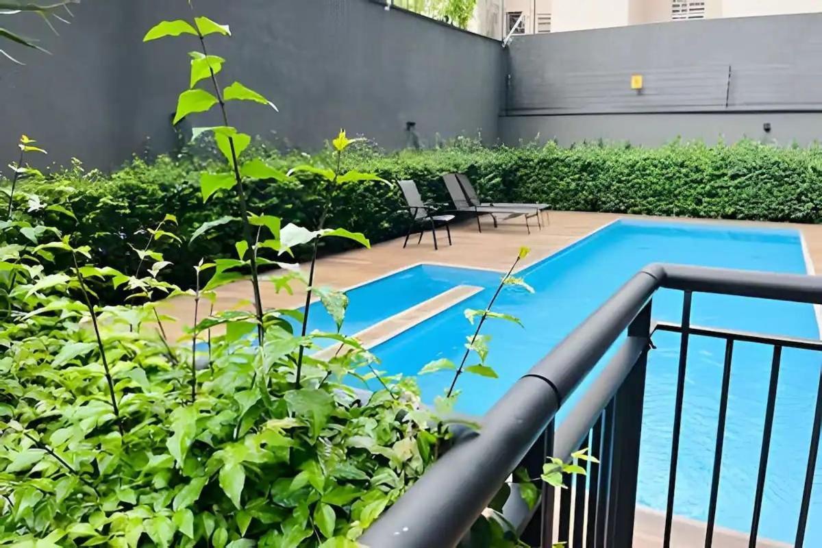 Mb611 - Apto Aconchegante Na Liberdade C/piscina Sao Paulo